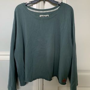 Peace Love World sweatshirt!